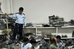 Thu giữ 10 tấn hàng nhập lậu chuẩn bị livestream 