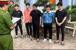 Tung clip 'đua xe biểu diễn xe', 5 thanh niên bị bắt tạm giam