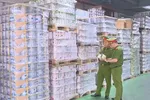 Cơ quan công an phát hiện vụ sản xuất sữa giả với số lượng cực lớn