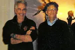 Bill Gates và Jeffrey Epstein tại nhà Epstein vào năm 2013. 