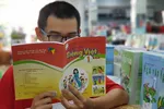 TPHCM tăng tốc giao sách giáo khoa tận nhà cho học sinh