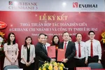 Đại diện Agribank Chi nhánh 3 và Công ty ESUHAI ký kết thoả thuận hợp tác toàn diện.