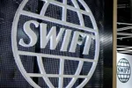 SWIFT - thiết chế chịu ảnh hưởng lớn của Mỹ. Ảnh minh họa. Nguồn: BBC