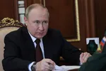 Ông Putin đẩy nhanh việc sửa chữa vũ khí, thiết bị