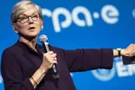 Bà Jennifer Granholm, Bộ trưởng Năng lượng Mỹ.