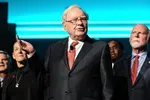 Warren Buffett ví Bitcoin như cờ bạc, cảnh báo lạm phát và suy thoái kinh tế có thể dẫn đến những vấn đề sâu sắc hơn 