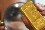 Giá vàng 27/9: Vàng tiếp tục giảm khi USD tăng mạnh, Chính phủ Mỹ trước nguy cơ bị đóng cửa