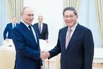 Tổng thống Nga Vladimir Putin gặp Thủ tướng Trung Quốc Lý Cường tại Điện Kremlin, Moscow, Nga, ngày 21/8/2024. Ảnh: Tân Hoa Xã
