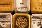 Vàng thế giới 28/9: Kết thúc quý ở mức giá tốt nhất 8 năm 