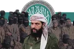 Chỉ huy của Hayat Tahrir al-Sham Abu Mohammad al-Jolani và các chiến binh của nhóm này (Ảnh: Enab Baladi)