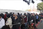 Người di cư tại trạm kiểm soát Chaparral ở Tijuana, Mexico. Ảnh minh họa: THX/TTXVN
