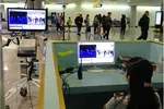 Giám sát thân nhiệt hành khách nhập cảnh tại sân bay Tân Sơn Nhất, TPHCM. Ảnh: HOÀNG HÙNG