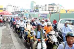 Căng thẳng chống tắc đường cuối năm