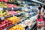 Rau củ quả - Tràn lan hàng nhập là lẽ đương nhiên