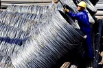 Thép Việt Nam vẫn gặp khó 