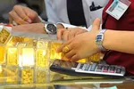 Vàng SJC tiến sát 50 triệu đồng/lượng, VN-Index tăng gần 19 điểm