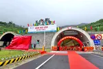 Khánh thành hầm đường bộ Hải Vân 2