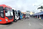 Xe khách giường nằm tại Bến xe Miền Đông, quận Bình Thạnh