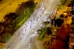 Cả trăm “quái xế” tụ tập đua xe ở quận 7 sau khi TPHCM áp dụng Chỉ thị 10