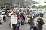 Yêu cầu bố trí hợp lý đón, trả khách ở sân bay Tân Sơn Nhất