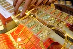 Vàng SJC lập kỷ lục 65,65 triệu đồng/lượng