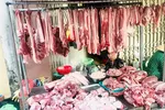 Giá thịt heo bán trong siêu thị không thay đổi, giữ nguyên mức giá cũ.