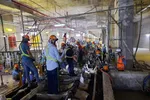 Thi công đường ray tại đoạn ngầm hướng từ Ga Nhà hát Thành phố về Ga Bến Thành