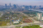Các lô đất thuộc khu chức năng số 3, khu đô thị mới Thủ Thiêm (TP.HCM) vừa được bán đấu giá nhưng doanh nghiệp trúng đấu giá lần lượt bỏ cọc - Ảnh: QUANG ĐỊNH