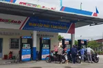 Kiến nghị kiểm tra các đầu mối xuất nhập khẩu xăng dầu