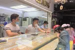 Một cửa hàng vàng ở Thành phố Hồ Chí Minh. (Ảnh: Hứa Chung/TTXVN)