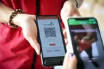 Ứng dụng mã QR trong thanh toán đơn hàng.