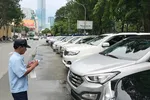 Trung tâm TP.HCM đang thiếu trầm trọng bãi đậu xe. Ảnh: Thanh niên