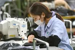 Nhiều doanh nghiệp dệt may có đơn hàng đến hết tháng 9