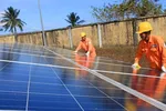 Mua bán điện mặt trời mái nhà trực tiếp: Sản xuất điện thừa đâu dễ bán