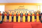 Đại diện NHNN chi nhánh TPHCM, Ban lãnh đạo LPBank và Hội sở phía Nam cắt băng khánh thành tại sự kiện khai trương