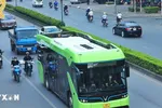 Hà Nội lên lộ trình chuyển đổi xe buýt sang dùng năng lượng xanh trước ngày 15-4