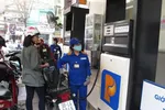 Giá xăng tiếp tục giảm sâu, xuống dưới ngưỡng 19.000 đồng mỗi lít