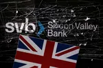 Chỉ trong vòng 2 ngày sau khi SVB chính thức sụp đổ, các quan chức Anh đã thành công giải cứu chi nhánh Anh của ngân hàng này. Ảnh: Reuters.