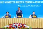 Thủ tướng Phạm Minh Chính chủ trì hội nghị gặp gỡ các nhà đầu tư nước ngoài. Ảnh: VIẾT CHUNG