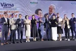 Các đại biểu và báo cáo viên tại lễ ra mắt sản phẩm Värna Colostrum