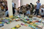 Phát hiện gần 80.000 cuốn sách giáo khoa giả