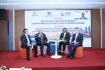 Khách mời tham gia phiên thảo luận 
