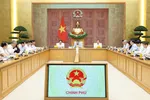 Thủ tướng Lê Minh Hưng chủ trì cuộc họp sáng 9-9. Ảnh: VIẾT CHUNG