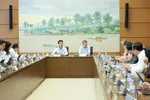 Thủ tướng Lê Minh Hưng tại phiên thảo luận tổ đại biểu Quốc hội sáng 21-10. Ảnh QUANG PHÚC