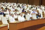 Tổng Bí thư, Chủ tịch nước Tô Lâm và Thủ tướng Lê Minh Hưng cùng các đại biểu dự phiên họp tại Hội trường Diên Hồng, chiều 30-10. Ảnh: QUANG PHÚC