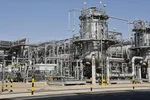 Nhà máy lọc dầu Aramco ở Dammam, Saudi Arabia. Ảnh: XINHUA