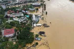 Nước lũ trên sông Bồ vượt lịch sử vào tháng 11-2025. Ảnh tư liệu: VĂN THẮNG