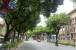 Hà Nội vào thu, nhiệt độ cao nhất ngày 22-10 phổ biến 31-33 độ C. Ảnh: PHÚC HẬU