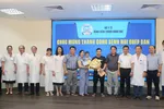 ệnh viện Trung ương Huế tổ chức cho bệnh nhi V.Q.H xuất viện