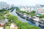 Kênh Tân Hóa - Lò Gốm xanh, đẹp (ảnh chụp ngày 7-9-2020). Ảnh: CAO THĂNG